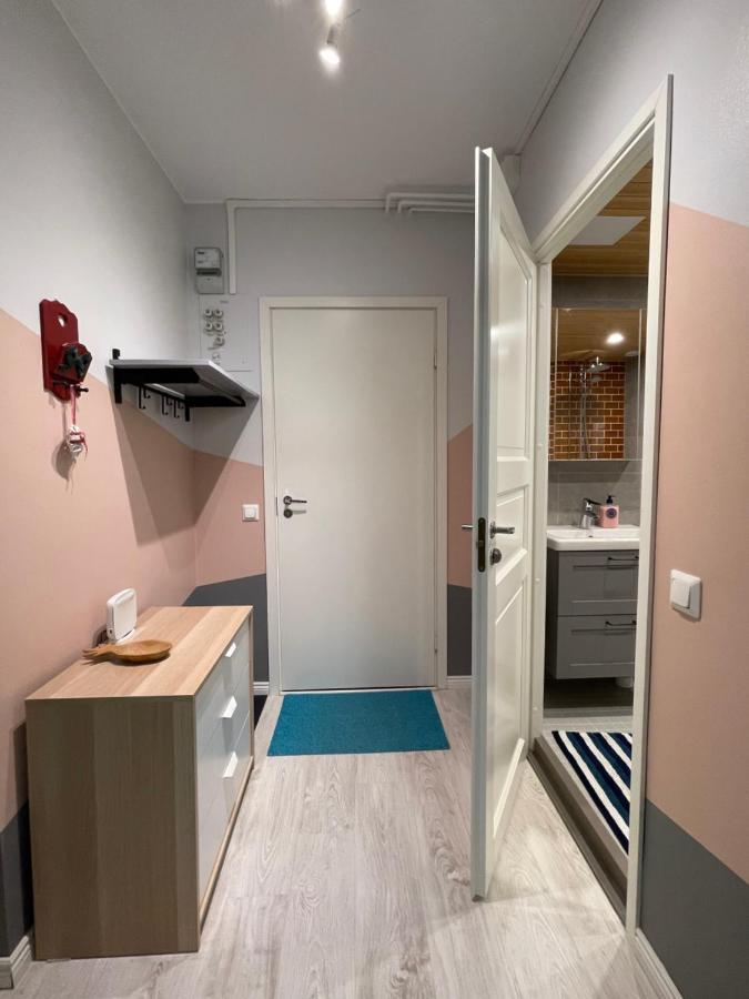 טורקו The Cupcake Apartment / Kuppikakkuyksioe מראה חיצוני תמונה