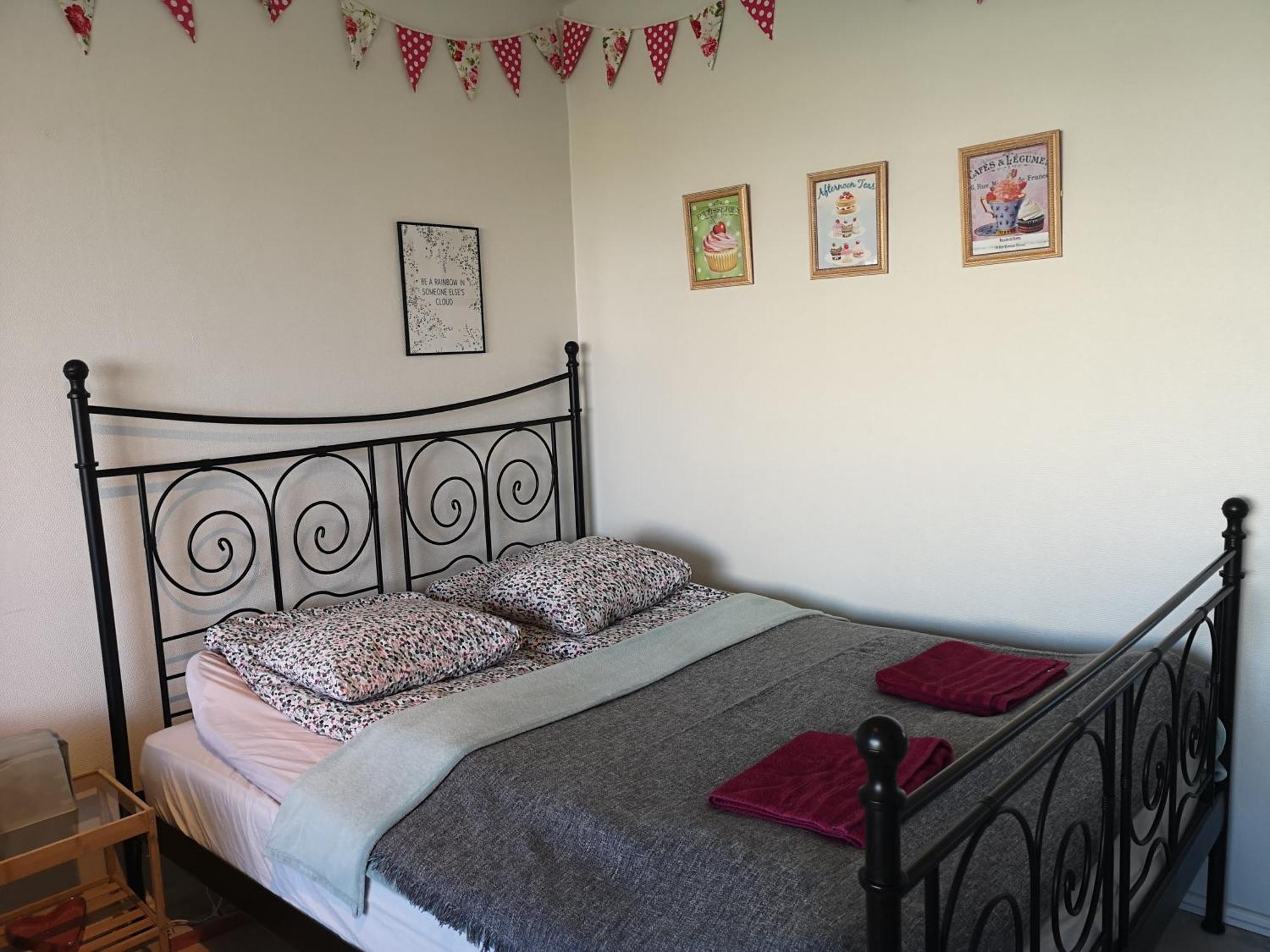 טורקו The Cupcake Apartment / Kuppikakkuyksioe מראה חיצוני תמונה